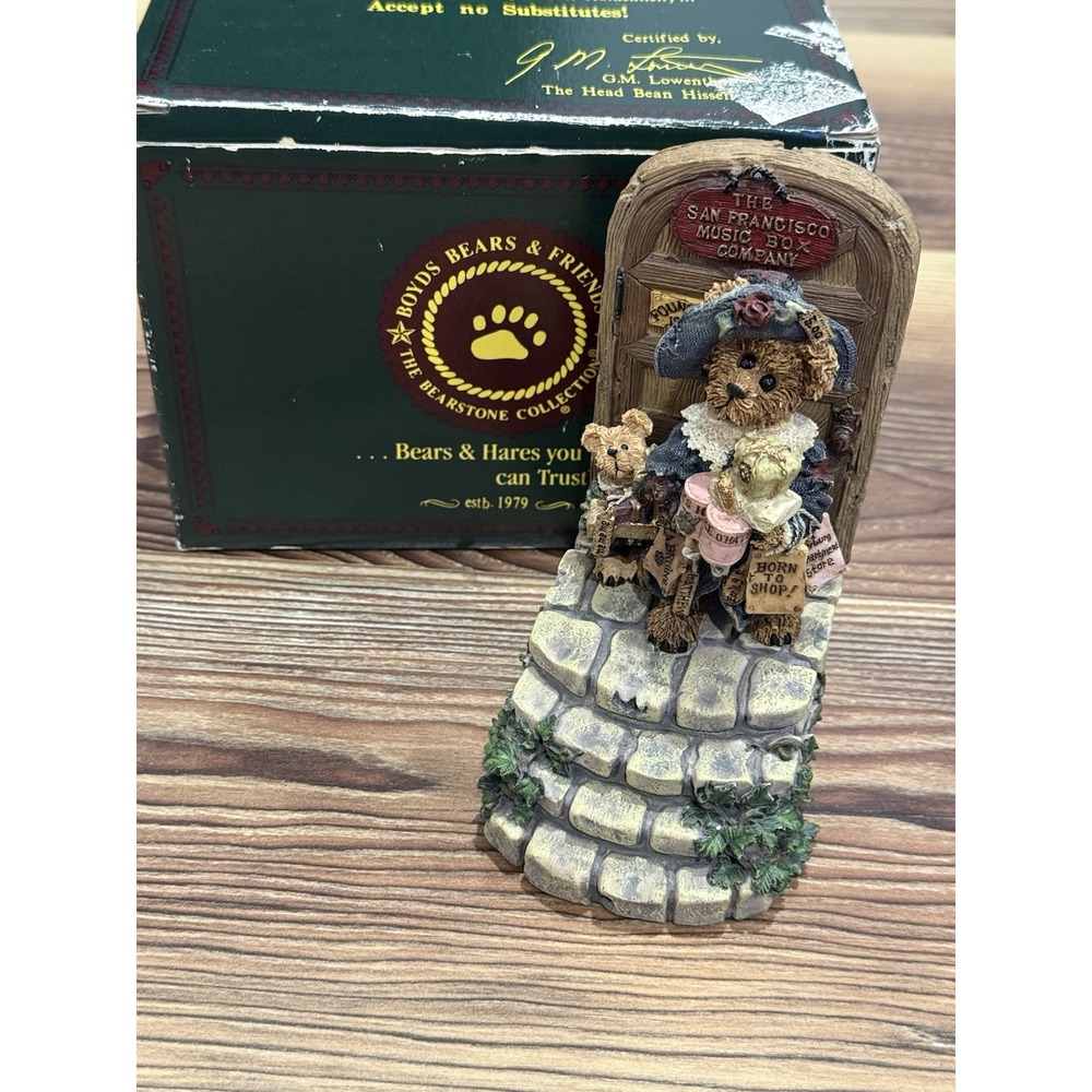 Boyds Bear Musical Figurine We've Only Just Begun San Francisco Music Box 1998